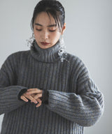 【10/23 10:59までの特別価格】カットオフデザインハイネックメランジニット