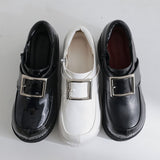 【10/23 10:59までの特別価格】厚底バルキーバックルパンプス