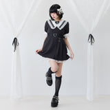 【10/23 10:59までの特別価格】ハートベルト角襟レースアップワンピース