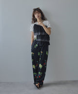 【10/23 10:59までの特別価格】ボリュームラッフルTシャツ