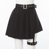 ガーター付きプリーツショートパンツ