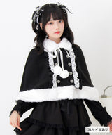 【10/23 10:59までの特別価格】ファーポンポンハートビジューリボンケープコート