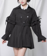 バックプリーツショートトレンチコート