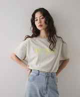 プリント刺繍ロゴTシャツ