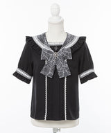 十字架クモレースセーラーフリルブラウス