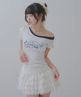 ロゴ オフショルダー Tシャツ / レイヤード風 アシンメトリー 星柄 Tシャツ エッジィ