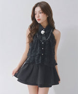 バラコサージュ付総レースティアードブラウス
