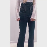レースアップ美脚ストレッチフレアデニムパンツ