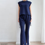 Center seam flare pant