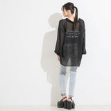 バックメッセージプリントシアーシャツ