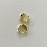 パールビジューフープピアス