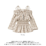 抜き襟ペプラムシャツ